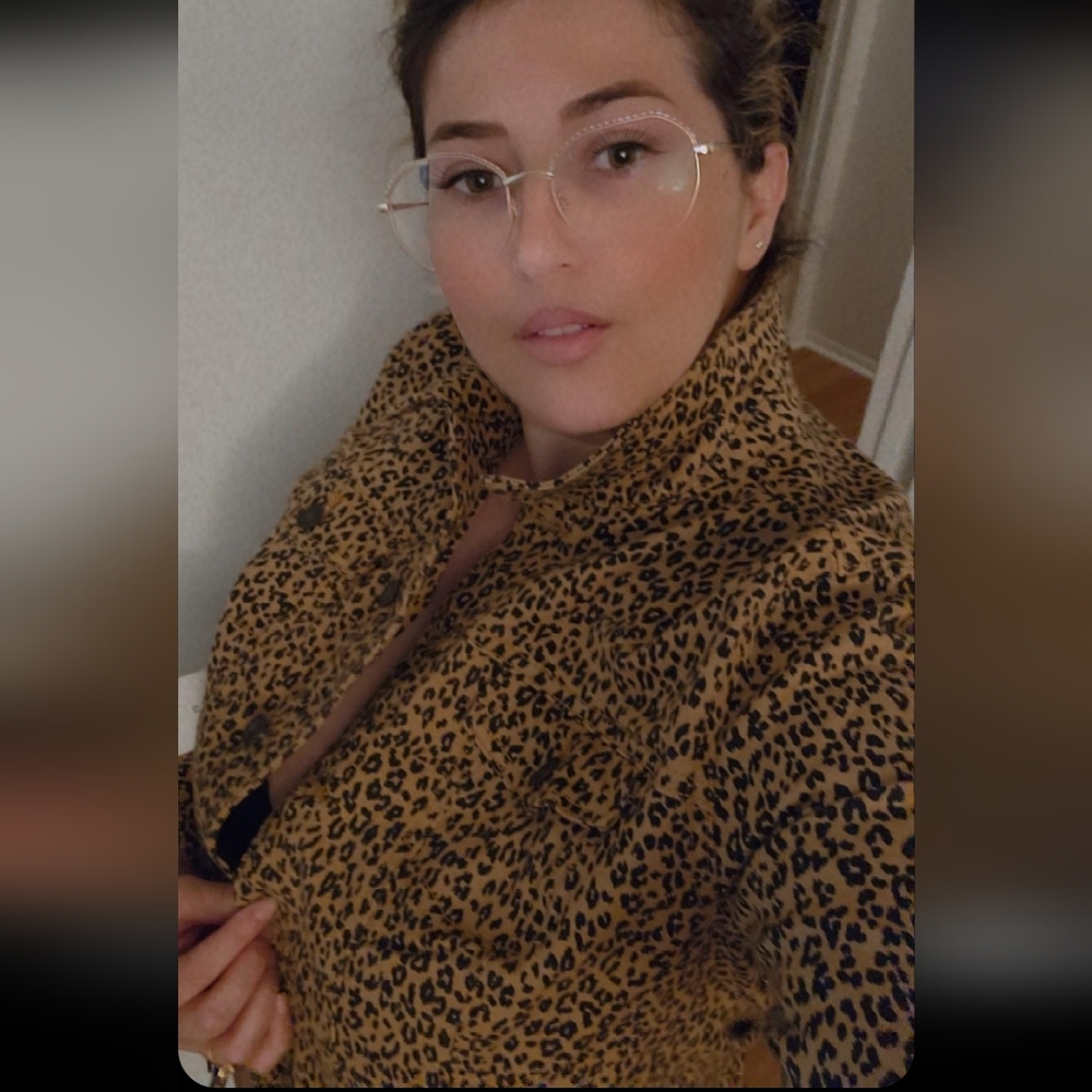 New directions denim jacket leopard